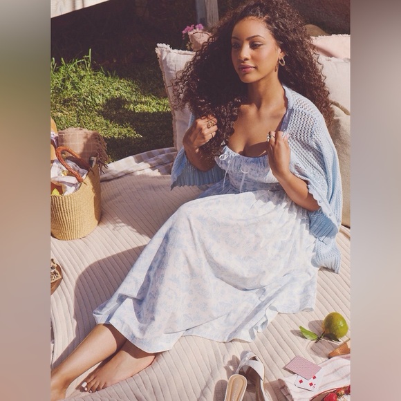 Bridgerton Cardigan - Picture 7 of 10